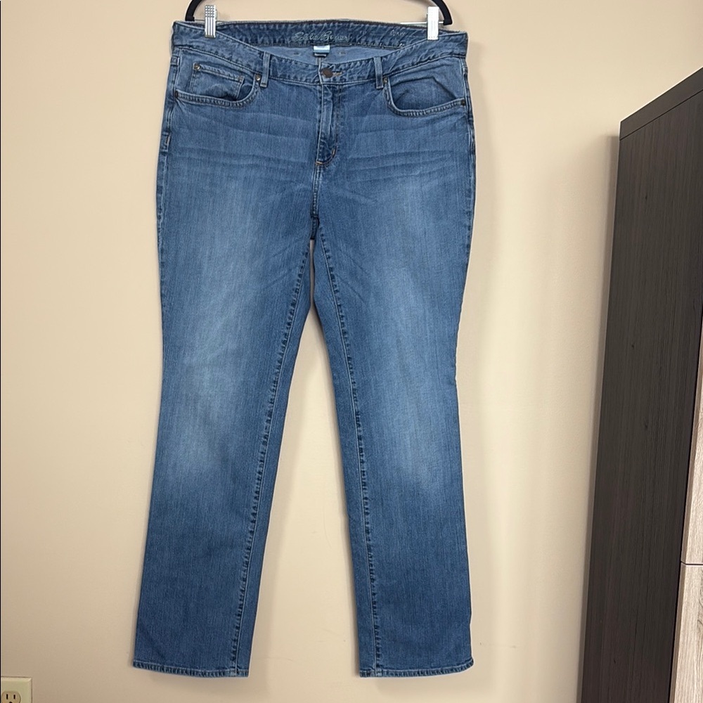 Classic Blue Straight Leg Women's Jeans Eddie Bauer 16